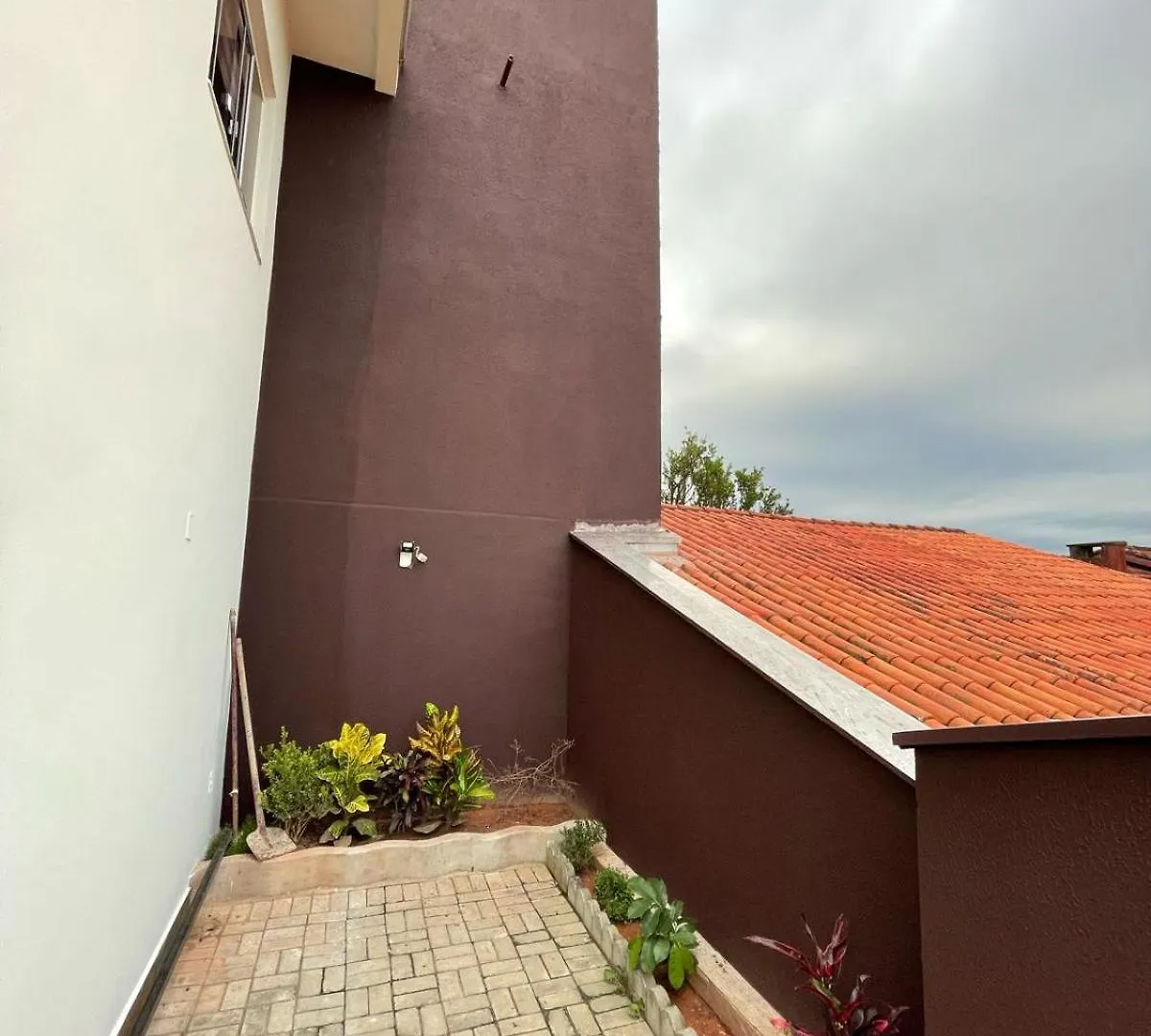 Residencial Luce Del Sole - Apto Nº 2 Joinville